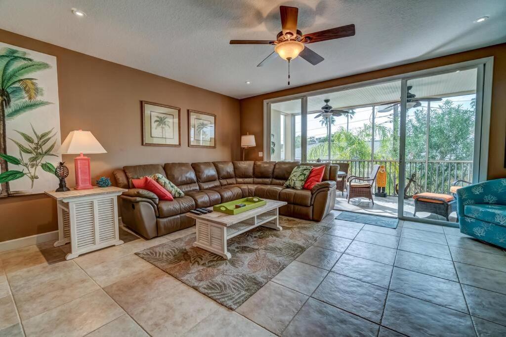 Bradenton Beach Resort Style Getaway-Walk To Beach エクステリア 写真