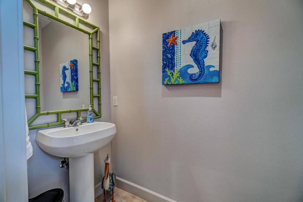 Bradenton Beach Resort Style Getaway-Walk To Beach エクステリア 写真